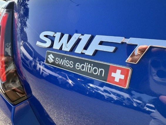 Vehicle image 23 Vehicle image 23