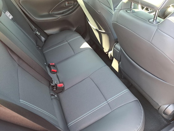 Vehicle image 14 Vehicle image 14