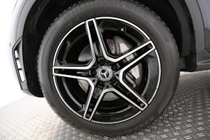 Vehicle image MERCEDES-BENZ GLC 300 de AMG Line 4m