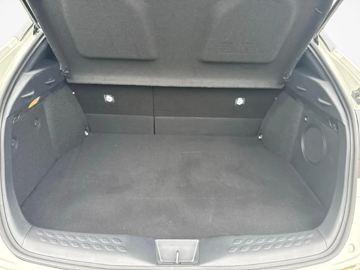 image du véhicule TOYOTA C-HR