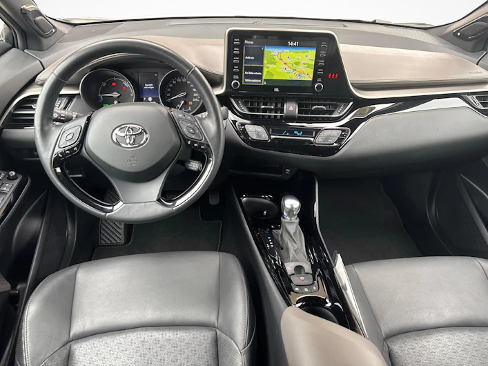 image du véhicule TOYOTA C-HR