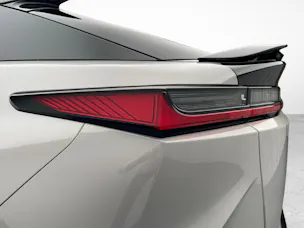Lexus RZ 550e F Sport ab 0.9% Leasing