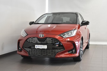 Vehicle image TOYOTA Yaris 1.5 VVT-i HSD GR Sport