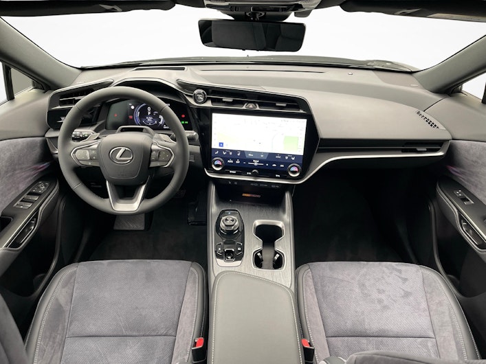 Vehicle image LEXUS RZ