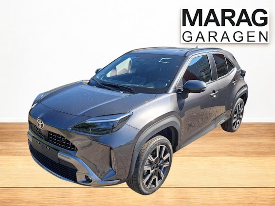 First vehicle image First vehicle image