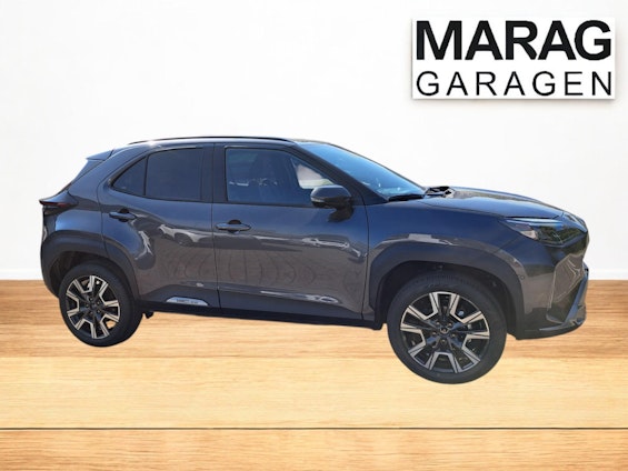 Vehicle image 4 Vehicle image 4