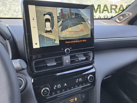 Vehicle image 9 Vehicle image 9