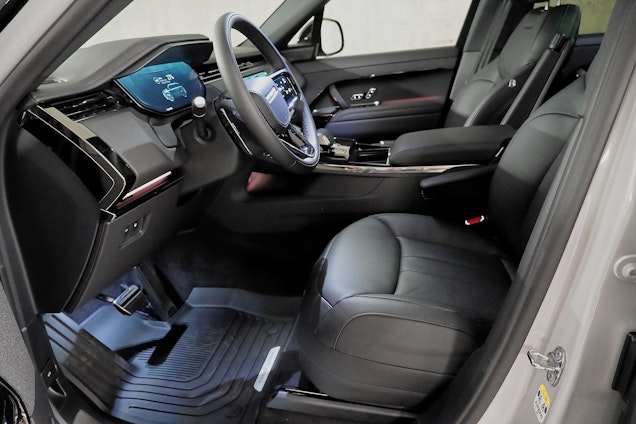 Vehicle image 2 Vehicle image 2