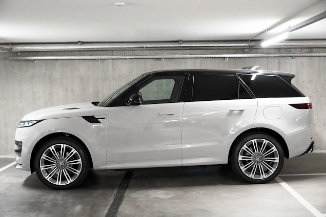 Vehicle image 3 Vehicle image 3