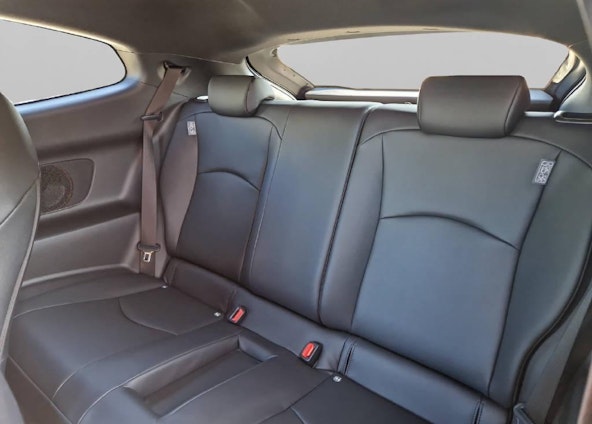 Vehicle image 4 Vehicle image 4