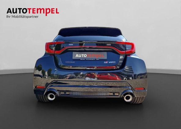 Vehicle image 10 Vehicle image 10