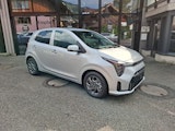 First vehicle image