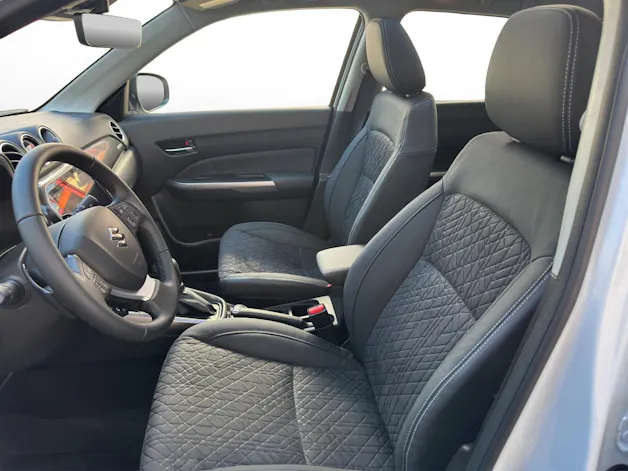 Suzuki Vitara 1.4 T Compact Top Hybrid 4x4