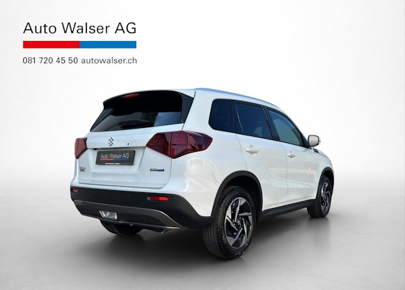 Vehicle image 4 Vehicle image 4