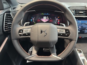 Vehicle image DS AUTOMOBILES DS7 1.6 E-Tense Pallas 4x4