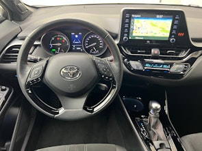 Vehicle image TOYOTA C-HR 2.0 VVTi HSD GR Sport