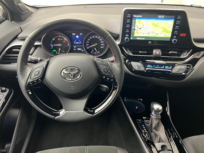 Vehicle image TOYOTA C-HR