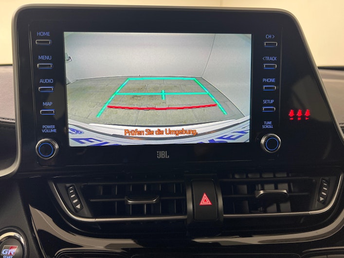 Vehicle image TOYOTA C-HR