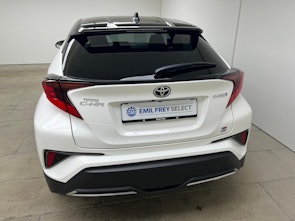 Vehicle image TOYOTA C-HR 2.0 VVTi HSD GR Sport
