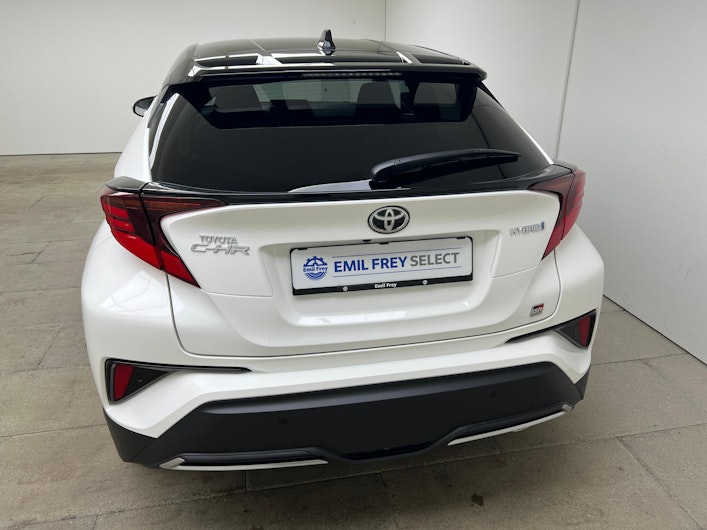 Vehicle image TOYOTA C-HR