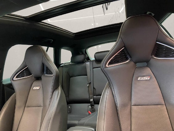 Vehicle image 12 Vehicle image 12