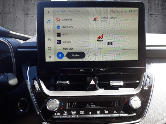 Vehicle image 8 Vehicle image 8