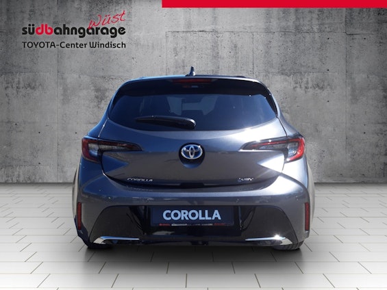 Vehicle image 13 Vehicle image 13