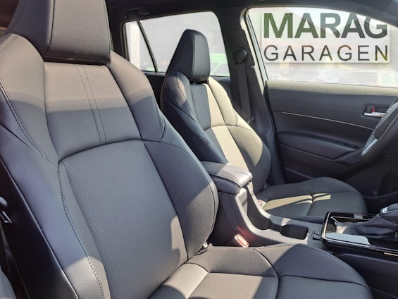 Vehicle image 13 Vehicle image 13