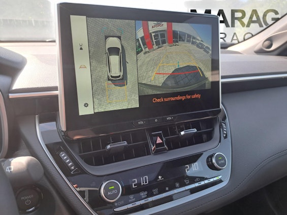 Vehicle image 9 Vehicle image 9