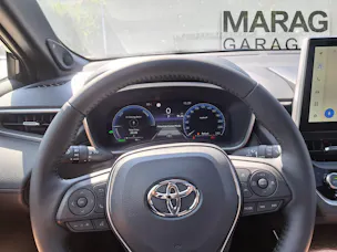 Toyota Corolla Cross 2.0 HSD Premium AWD-i