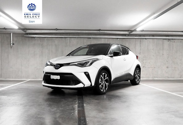 First vehicle image