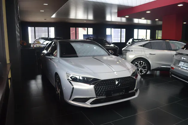 DS Automobiles 9 1.6 E-Tense Rivoli+