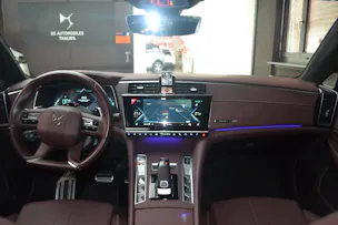 DS Automobiles 9 1.6 E-Tense Rivoli+