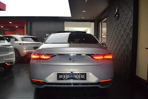 DS Automobiles 9 1.6 E-Tense Rivoli+