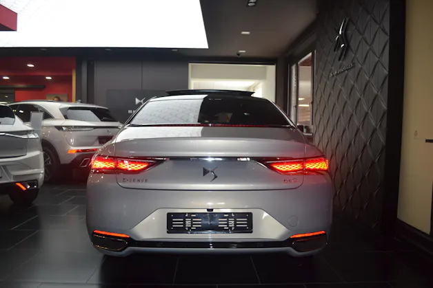 DS Automobiles 9 1.6 E-Tense Rivoli+