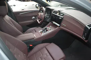 DS Automobiles 9 1.6 E-Tense Rivoli+