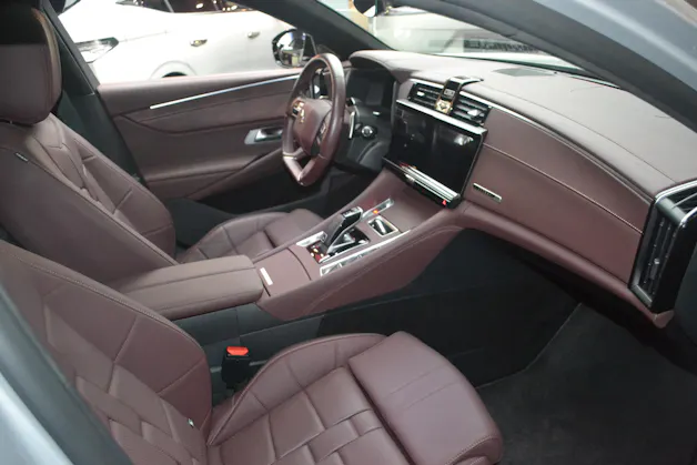 DS Automobiles 9 1.6 E-Tense Rivoli+