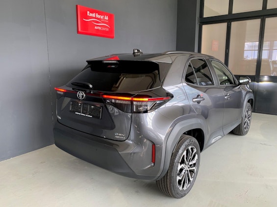 Vehicle image 9 Vehicle image 9