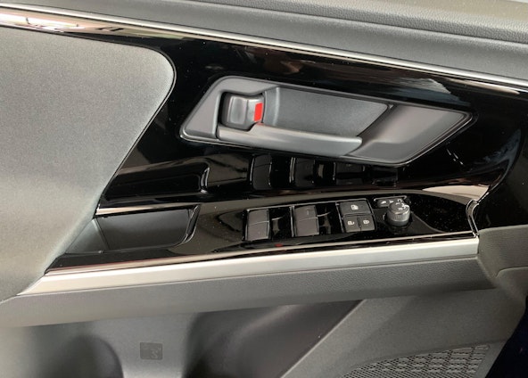 Vehicle image 6 Vehicle image 6