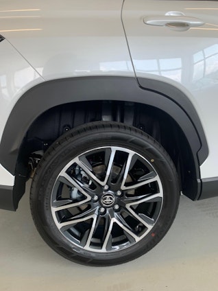 Vehicle image 12 Vehicle image 12