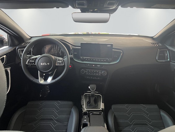 Fahrzeugbild 6 Fahrzeugbild 6