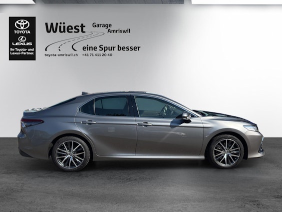 Vehicle image 5 Vehicle image 5