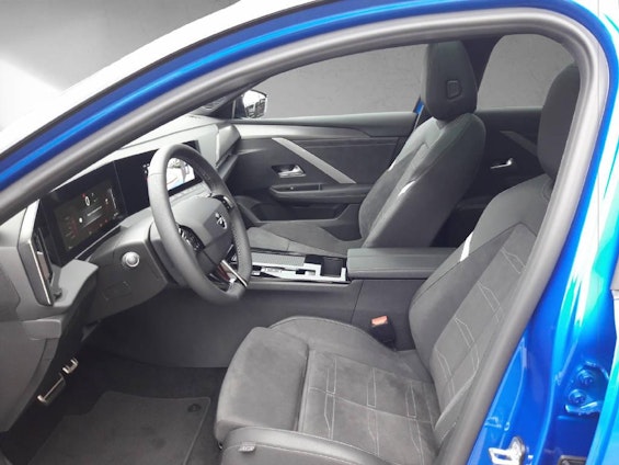 Vehicle image 7 Vehicle image 7