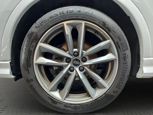 Audi Q3 35 TDI S line quattro S-tronic