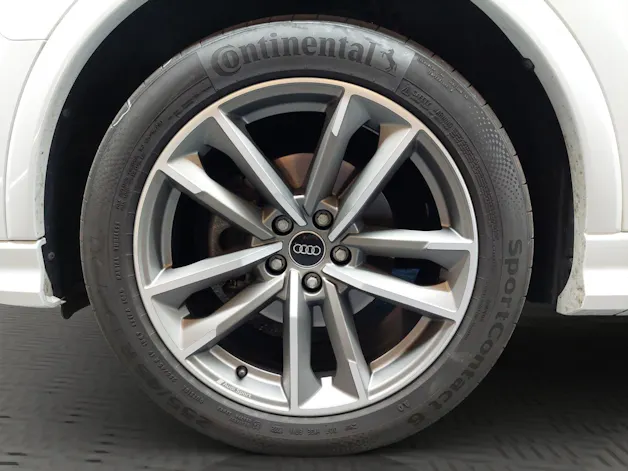 Audi Q3 35 TDI S line quattro S-tronic