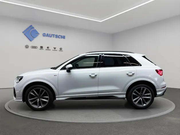 Audi Q3 35 TDI S line quattro S-tronic