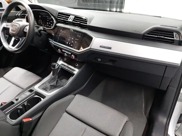 Audi Q3 35 TDI S line quattro S-tronic