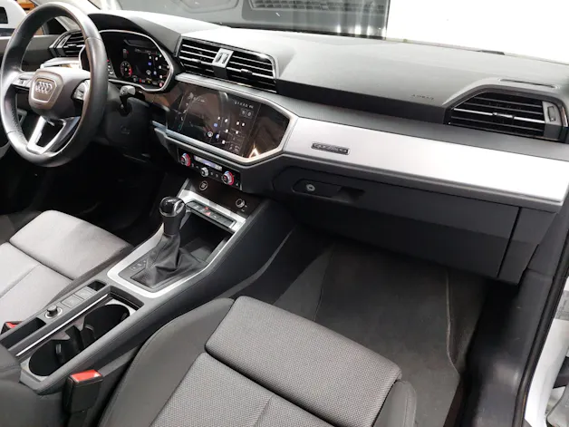 Audi Q3 35 TDI S line quattro S-tronic