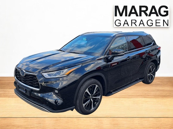 First vehicle image First vehicle image