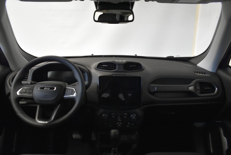 Vehicle image JEEP RENEGADE